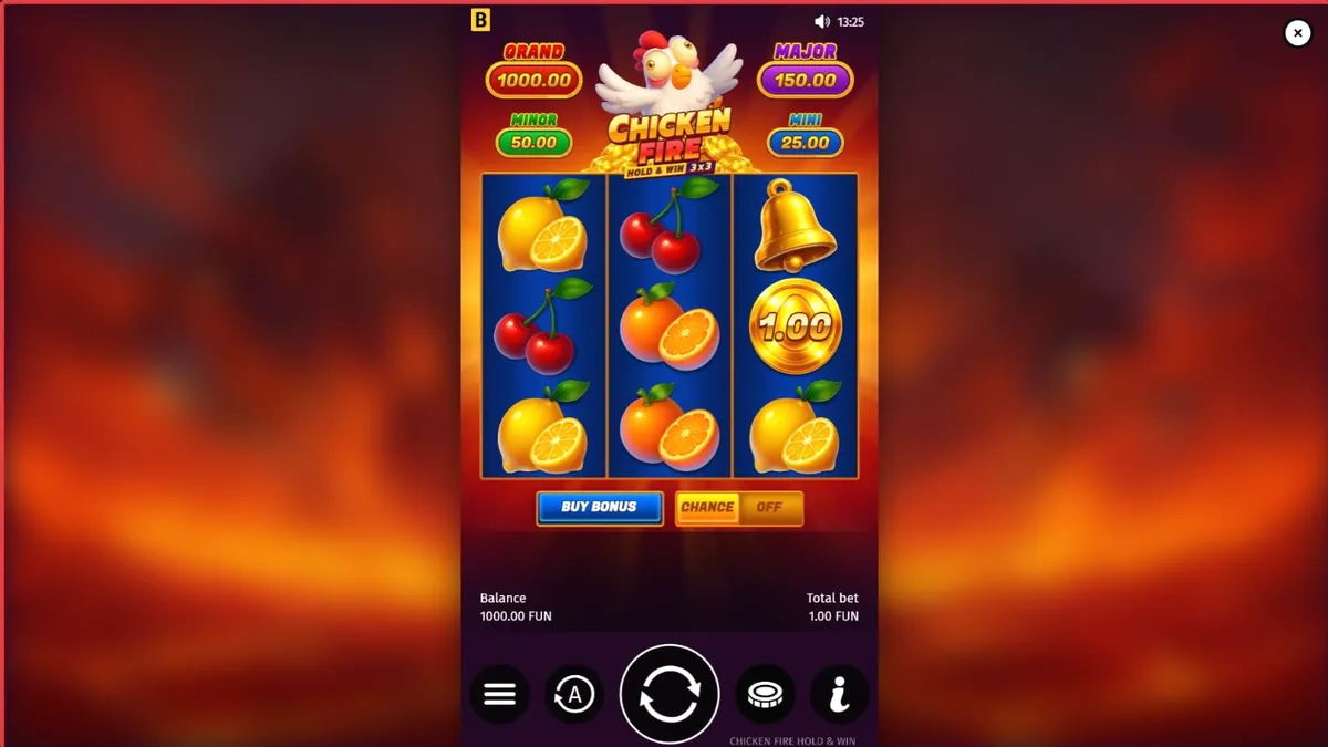 Interface do slot Chicken Fire com símbolos de frutas e galinha animada